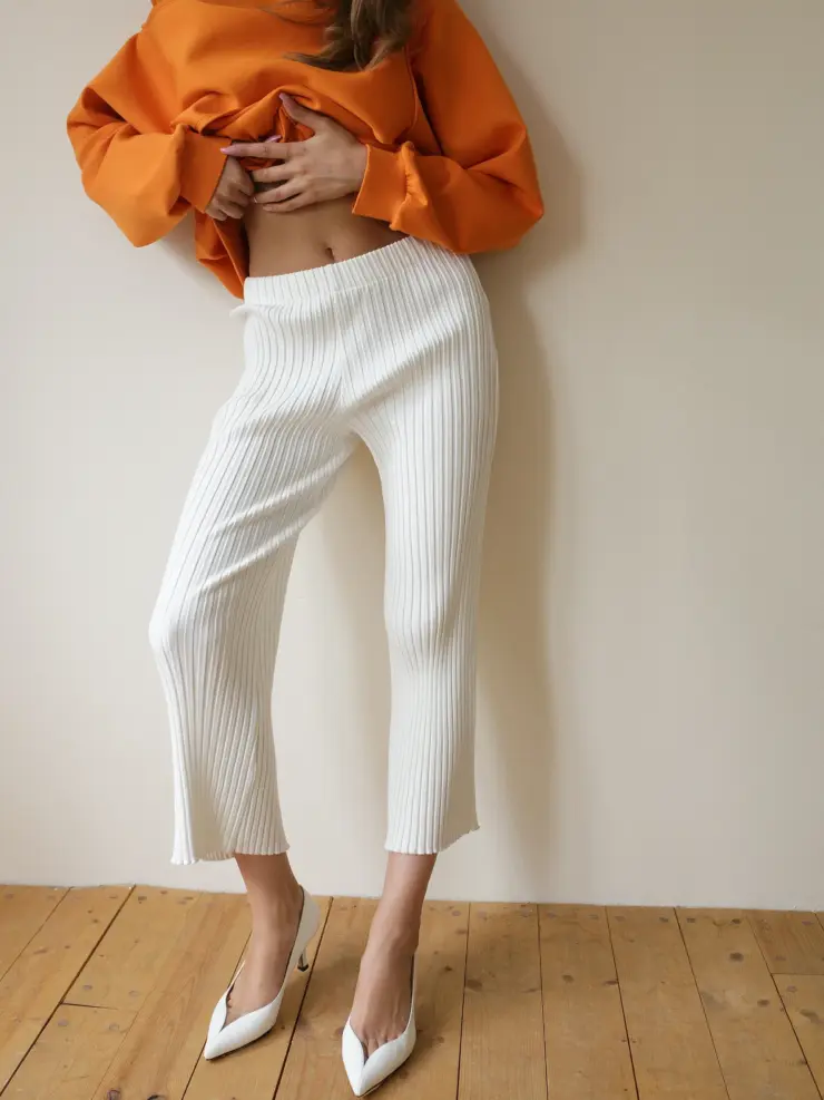 SIMON MILLER Трикотажные брюки