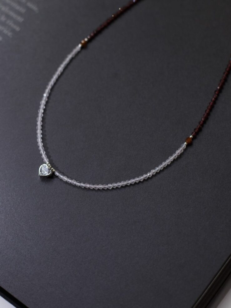 Home 4 РЕКА чокер розовый кварц, гранат